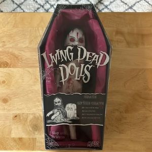 Living Dead Doll Series 8 - Grace of the Grave